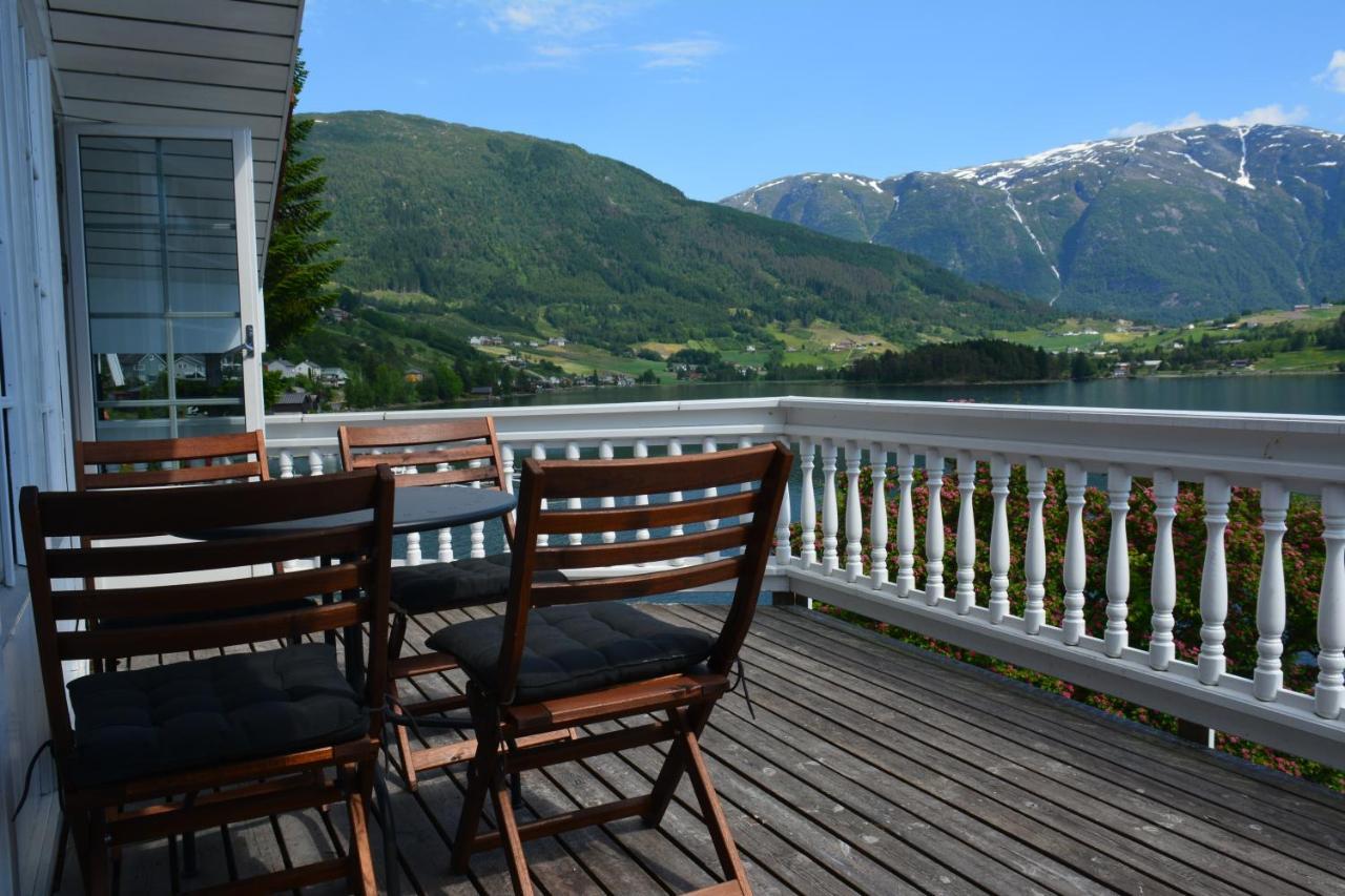 Strand Fjordhotel Ulvik Exteriör bild